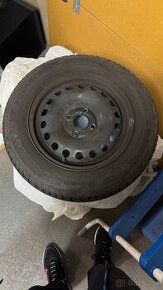 Zimne pneumatiky s plechovymi diskami 165/70 R14