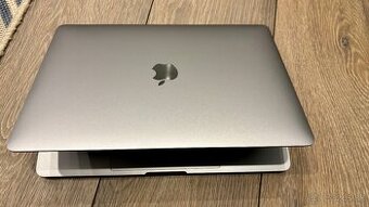 Predam Apple macbook pro 13 m1