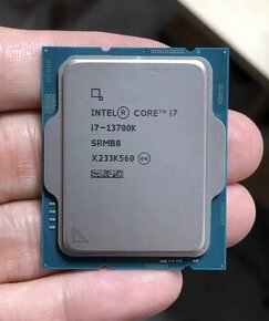 Intel i7 13700k