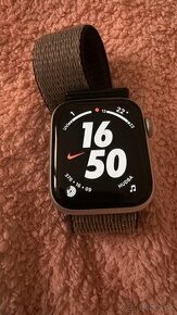 Apple watch 5 nike