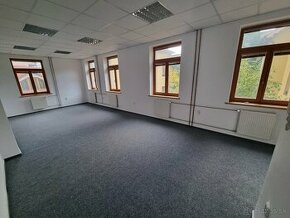 Nádherná kancelária 36m² - Hradbová ul. 11 v centre KE - 1