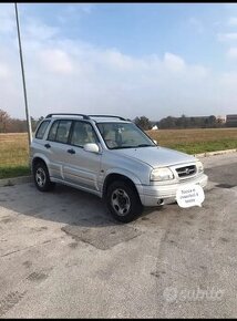 Suzuki Grand Vitara 2.0 benzín Lpg 4x4