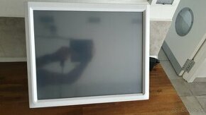 Dotykový LCD monitor - 1
