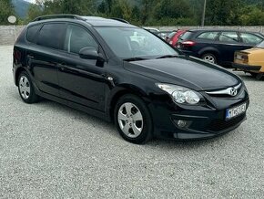 Hyundai i30 CW 1.4i MPI CVVT Classic AC - 1