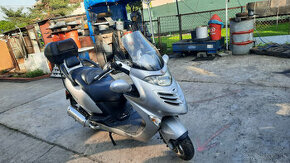 Predám skuter KYMCO GRAND DINK 250