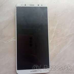 Poškodený mobilný telefón Huawei Mate 10 lite