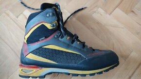 LA sportiva trango tower