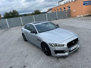 Jaguár XE 2.0d 132kw/180PS R- sport - 1