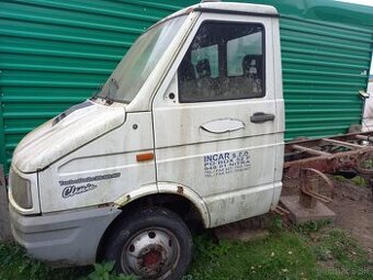 Predám, rozpredam na diely IVECO DAILY 2,5TD, pôvodne mrazia