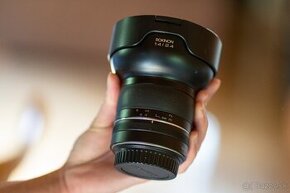 Rokinon SP 14mm f/2.4 - pre CANON EF