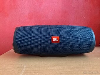 JBL Charge 4