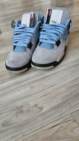 Air jordan 4 UNC