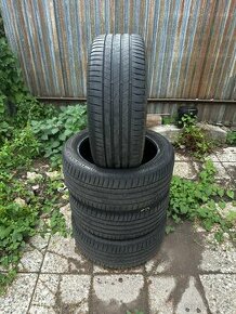 225/45 r17