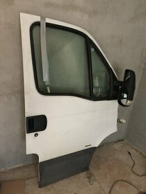 Predam dvere iveco daily