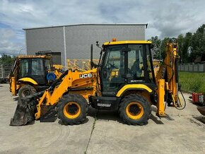 Jcb 3cx / compact 2015 s kladivom traktor bager