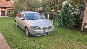 Volvo V50 - 1