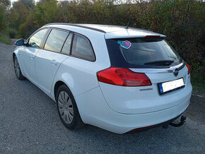 Predám Opel Insignia Sports Tourer - 1