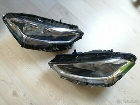 Mercedes Benz B W247 přední světla halogen - 1