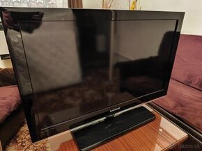 Televízor Samsung 32"