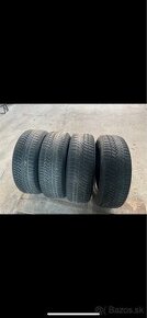 235/65 R17