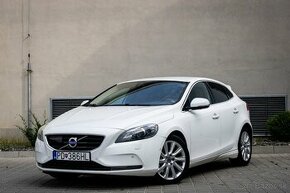 Volvo V40 D4 Momentum Geartronic