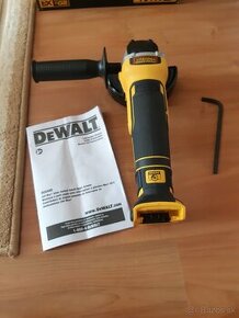 Dewalt uhlova bruska - 1