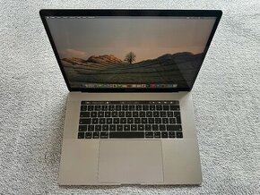 MacBook Pro 2019 15 palcový - 1