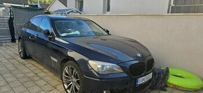 BMW 750i 2009 - 1