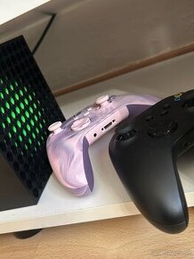 Xbox Series X | +2 ovladače | + Hry + Volant