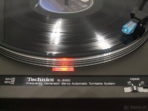 Automaticky gramofon TECHNICS SL-B300, vyroba Japan