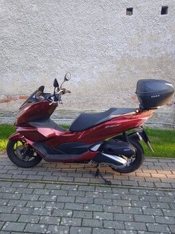 Predám Honda PCX125