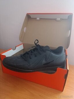 Nike phantom