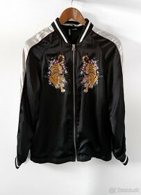 H&M Tenká letná bunda bomber sukajan s výšivkou tigra XS 34