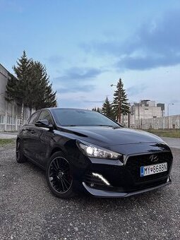 Hyundai i30 Fastback 1.0t-gdi / 88kw/ 2018/ 38tis km - 1