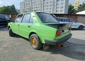 Skoda 120