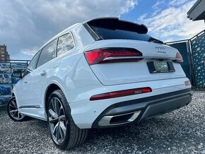 Audi Q7 55 3.0 TFSI mHEV S line quattro tiptronic - 1