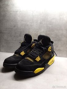 Jordan 4 yellow tunder 44