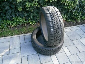 Predám 2x zimné pneu Dunlop 215/45 R18 93VXL