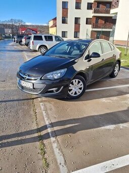 Opel Astra J 1.4 Turbo