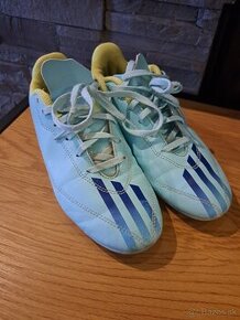 Kopačky Adidas v.35 a 1/2