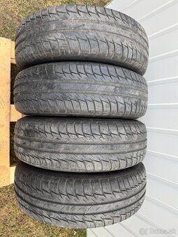 // Letna sada pneu Kleber 185/70 R14