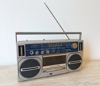 Rádio BOOMBOX Kenwood CR-100, made in Japan, rok výroby 1985 - 1