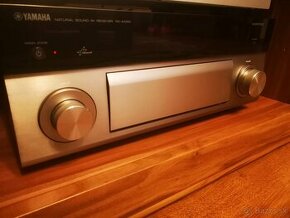 Yamaha RX-A1050