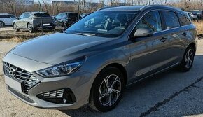 Hyundai i30 CW 1,6 CRDi Family+ - 1