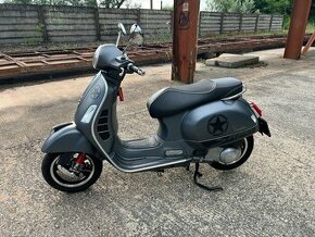 Vespa GTS 300 Super Sport - 1