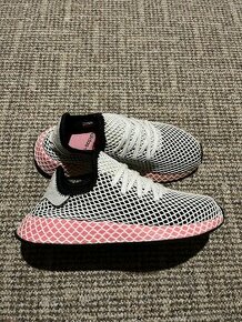 Adidas Deerupt Vel 40 - 1