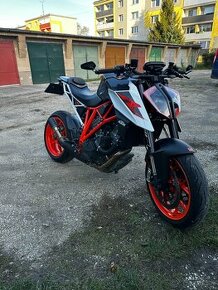 KTM 1290 Super Duke R