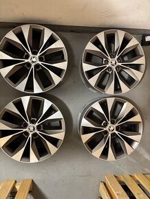 Alu disky R18 5x112 Et45 Škoda