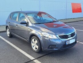 Kia cee'd 1.6i (AUTOMAT) 122tis.km.