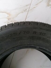 MICHELIN 225/70 R16